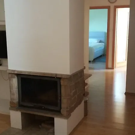 Apartman Chez Nous *